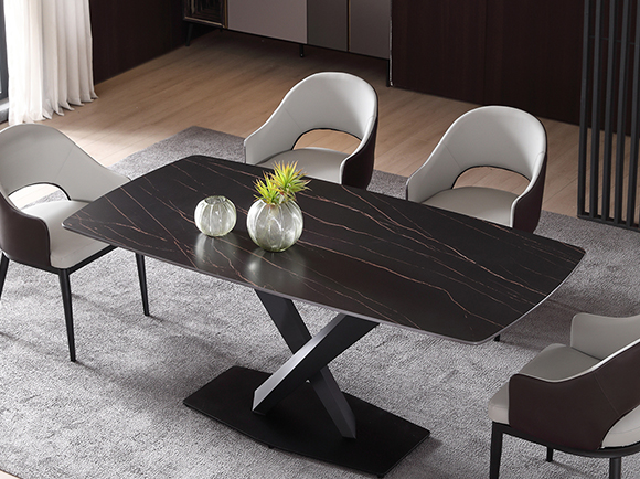 Dining table Z001