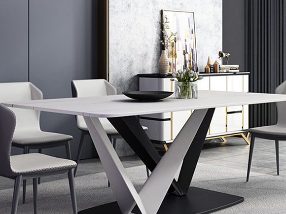 Dining table Z021